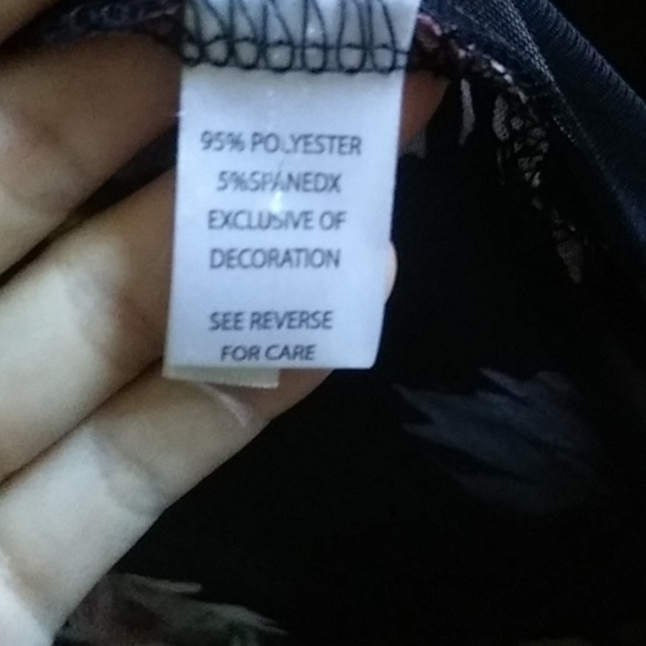 Floral Design - Picture 3 of 4